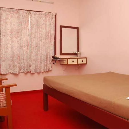 Gps Hotel Kodaikanal Værelse billede